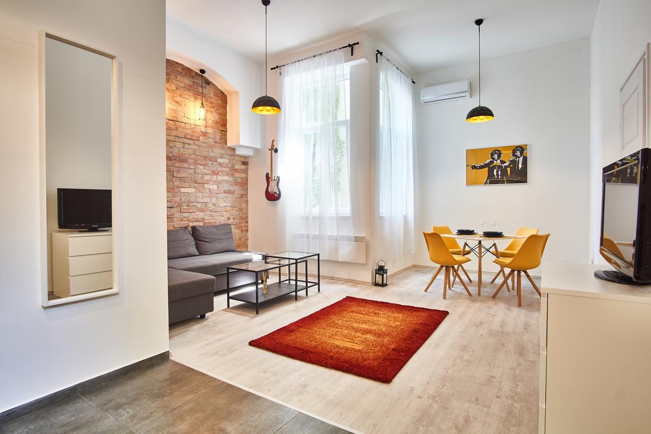 Design Apartment In The City Center With Ac Budapest Extérieur photo
